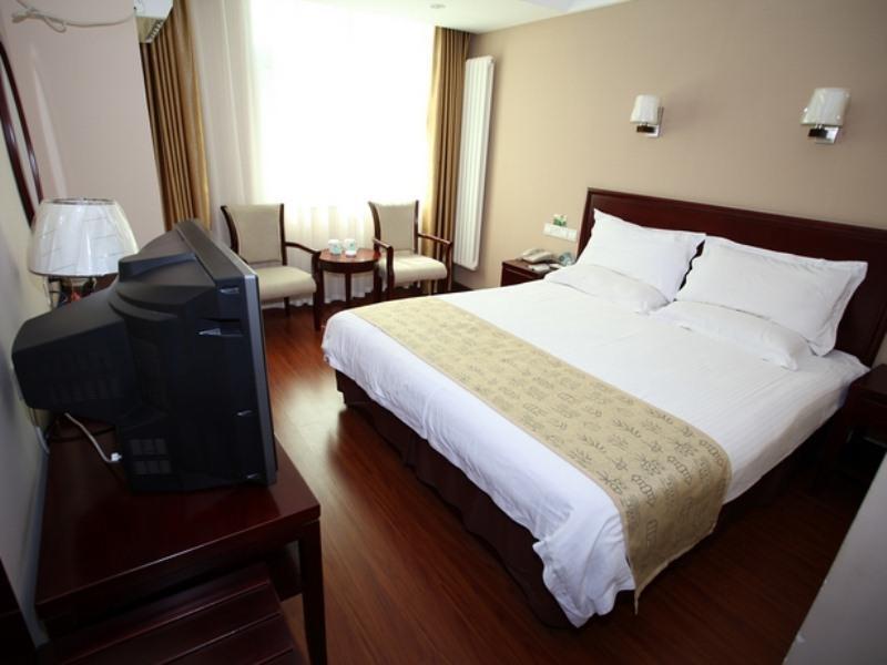 Greentree Inn Henan Luoyang Wangcheng Square Business Hotel Экстерьер фото
